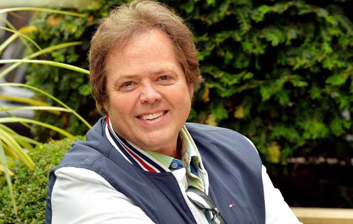 Facts About Jimmy Osmond – Singer From “The Osmonds” Family Band